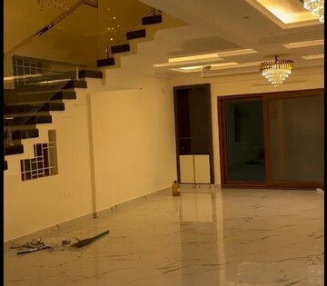 Building Lobby in 6+ BHK Independent House at Electronic City – for Sale