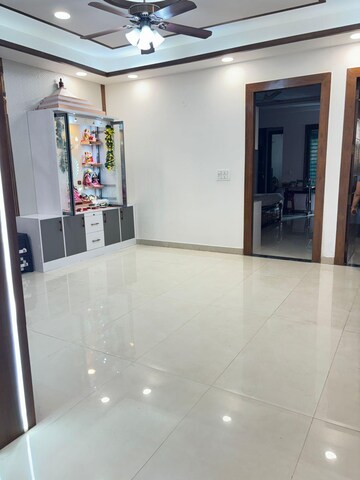 Building Lobby in 3 BHK Builder Floor at BP Homes, Sector 85 – for Rent