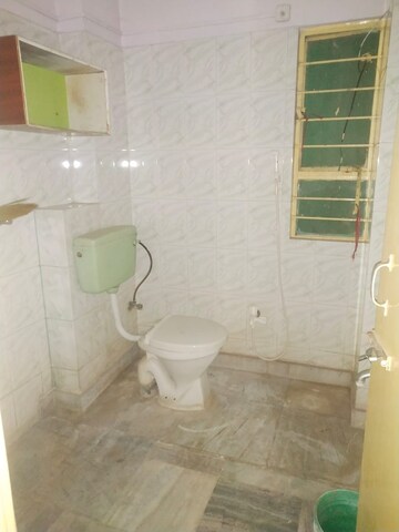 Bathroom in 2 BHK Apartment at Hatia – for Rent