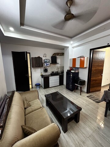 Living Room in 1 BHK Builder Floor at Sector 45 – for Rent