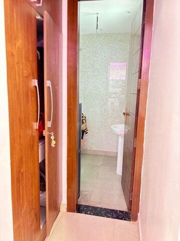 Washroom in 3 BHK Builder Floor at BP Homes, Sector 85 – for Rent