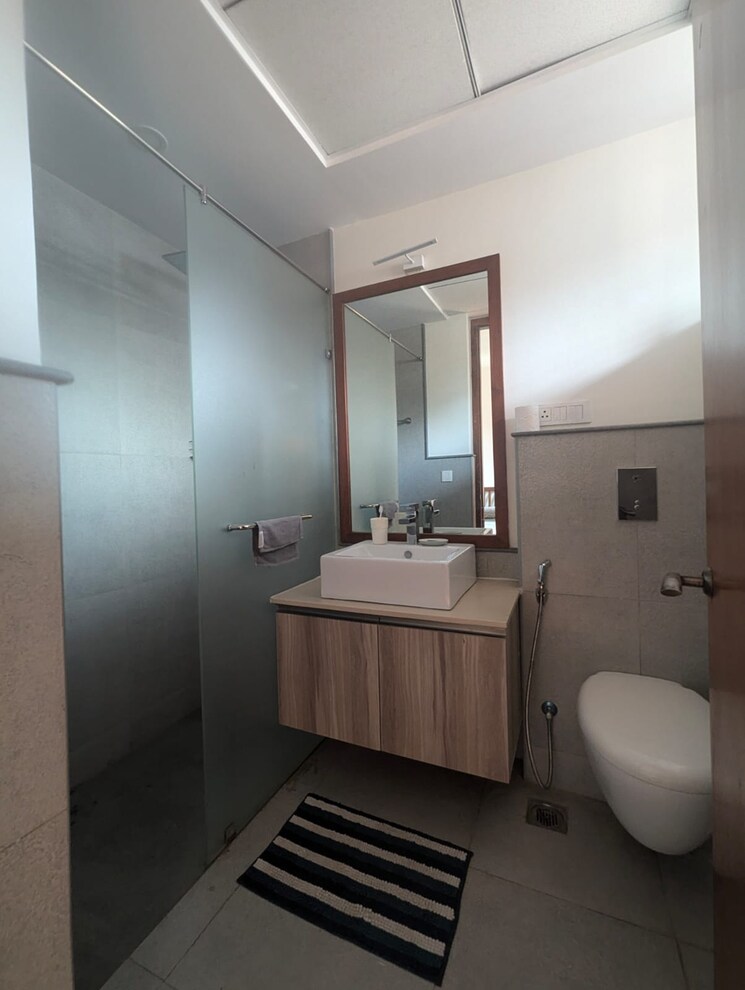 Bathroom, brigade-lavelle-1 4 Bedroom 3100 Sq.Ft. Apartment In Lavelle Road Bangalore 8988050