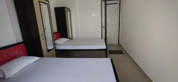 Room, airoli sector 20 Pg For Girls In Airoli Sector 20 8988086