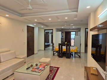 Bedroom in 3 BHK Builder Floor at Sector 46 – for Rent