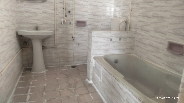 Bathroom, castle-residency-nacharam 2 Bedroom 1100 Sq.Ft. Penthouse In Nacharam Hyderabad 8988161
