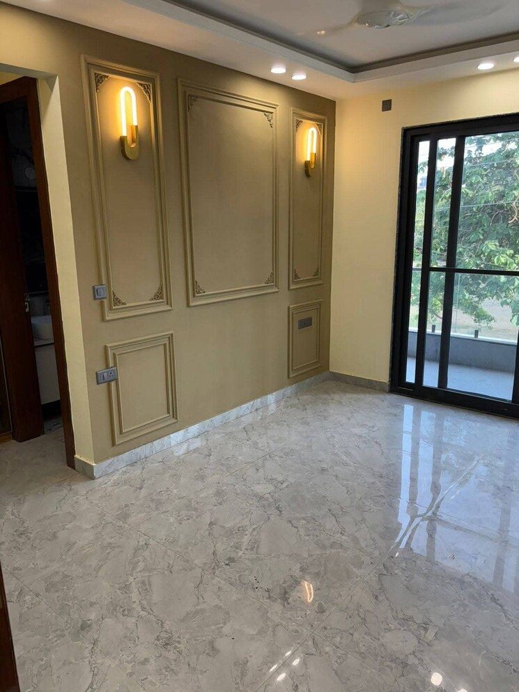 Room, govindpuri 3 Bedroom 810 Sq.Ft. Builder Floor In Govindpuri Delhi 8988134