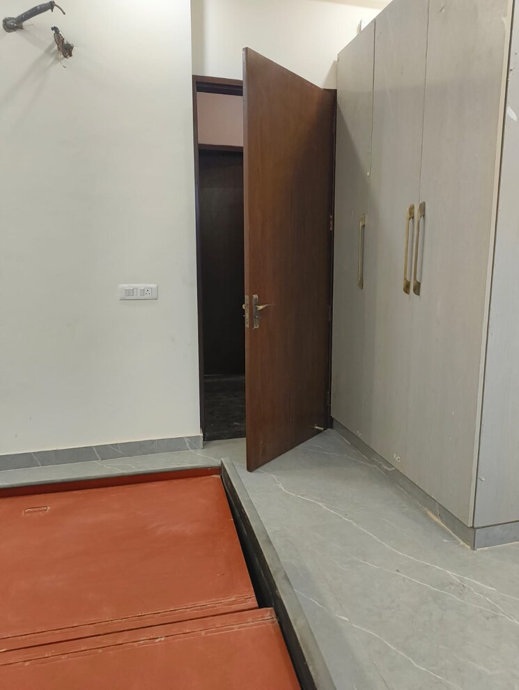 Room, sector 53 1 RK 800 Sq.Ft. Builder Floor In Sector 53 Gurgaon 8988148