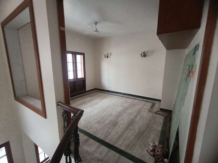 Room, hulkul-residency-apartments 4 Bedroom 3500 Sq.Ft. Apartment In Lavelle Road Bangalore 8988154