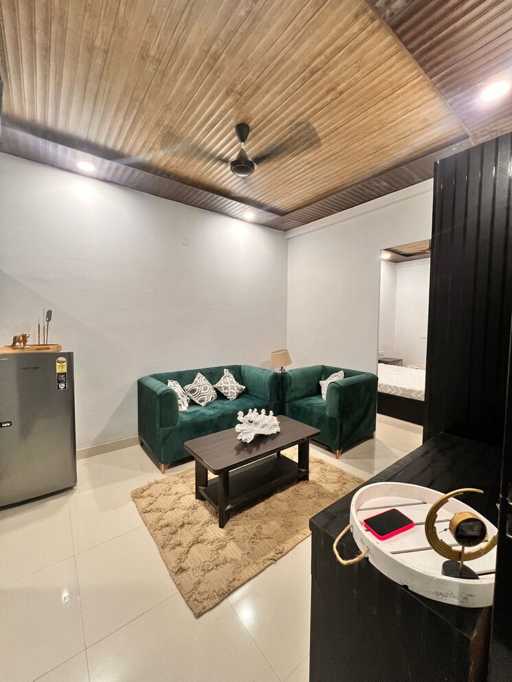 Team Area, sushant lok i 1 Bedroom 1200 Sq.Ft. Builder Floor In Sushant Lok I Gurgaon 8988173