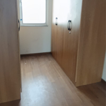 Room in 2 BHK Apartment at Godrej Woods, Sector 43 – for Rent