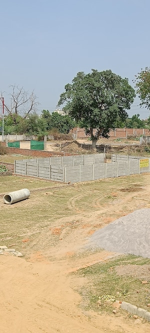  Plot For Sale in Sushant Golf City