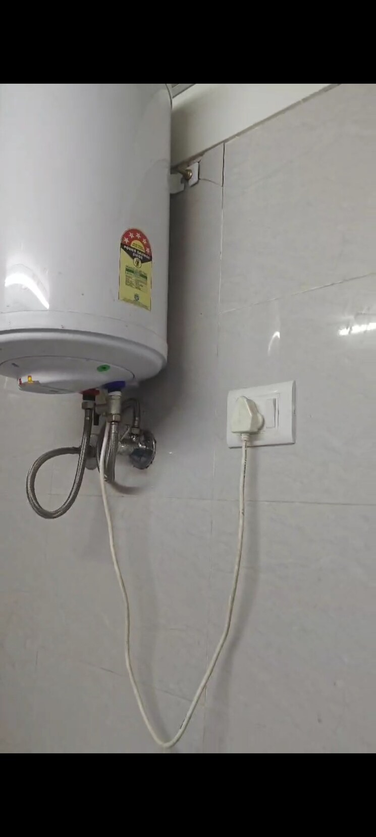 Bathroom, gaur-city-2-14th-avenue 1 Bedroom 530 Sq.Ft. Apartment In Sector 16c Greater Noida Greater Noida 8988208