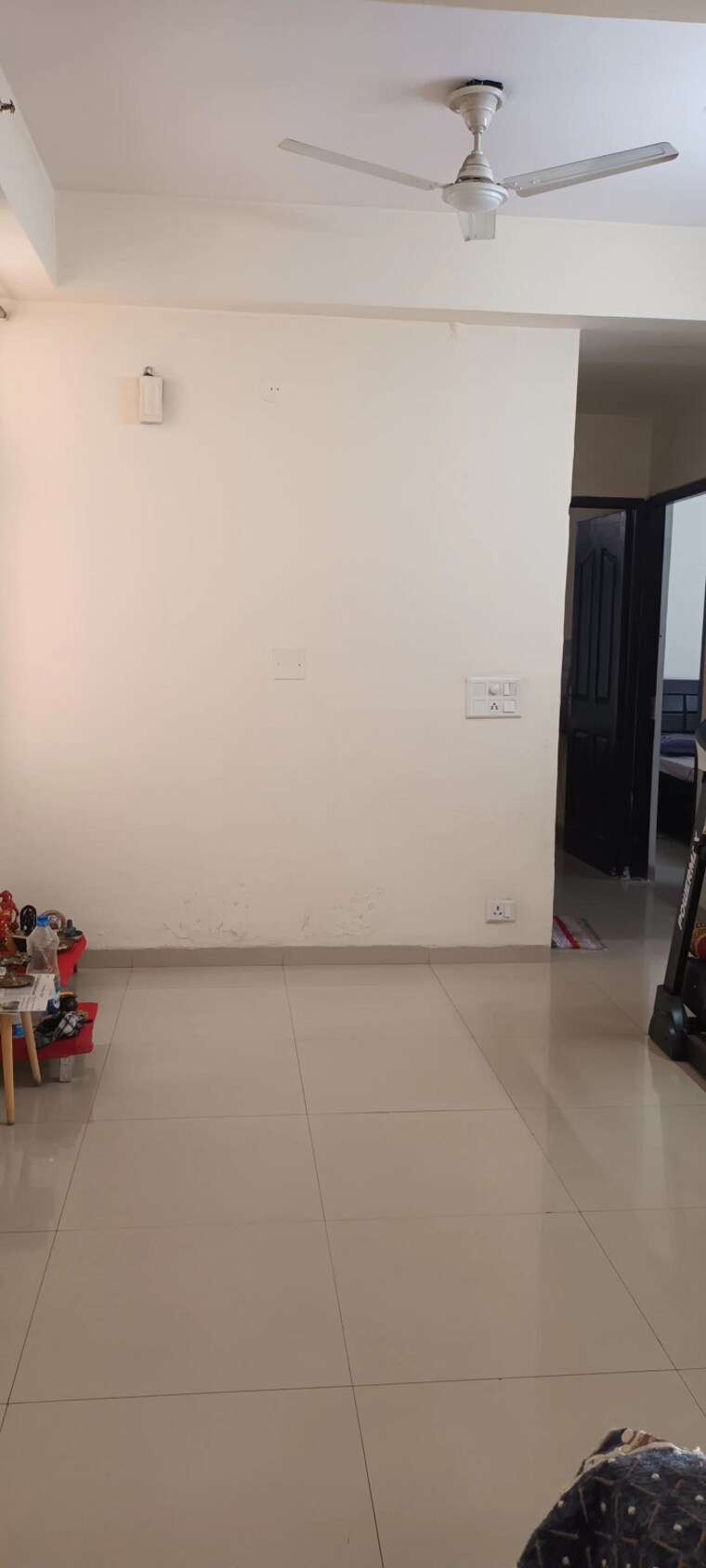 Living Room, rishabh-cloud-9 3 Bedroom 1476 Sq.Ft. Apartment In Sector 1 Vaishali Ghaziabad 8988226