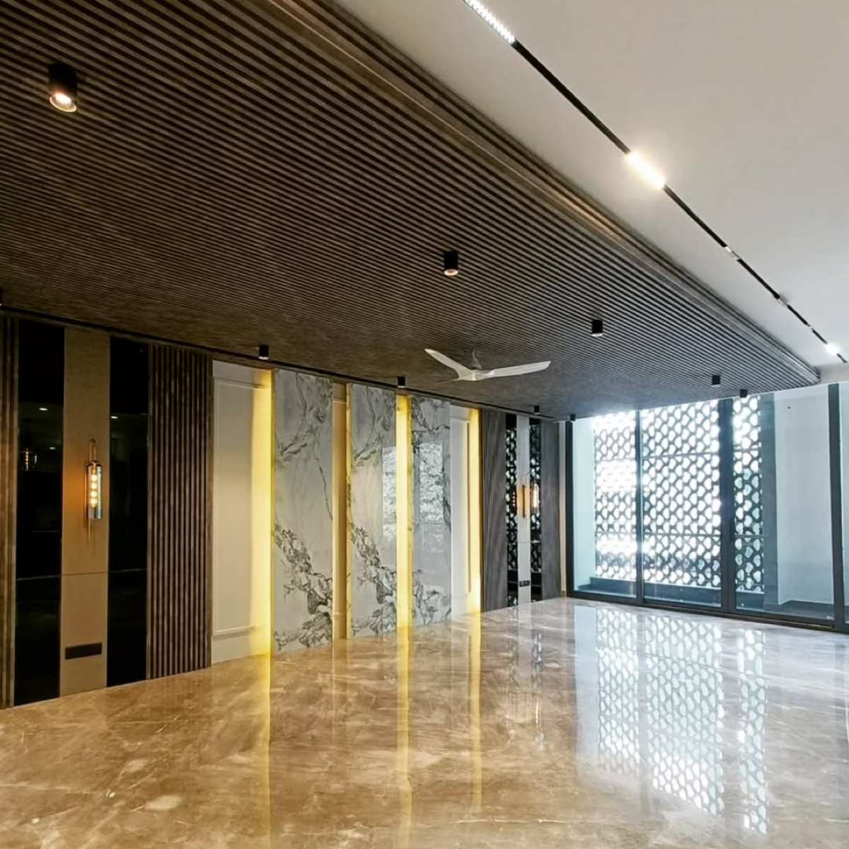 4 BHK + Pooja Room,Servant Room Builder Floor For Sale in South Extension II