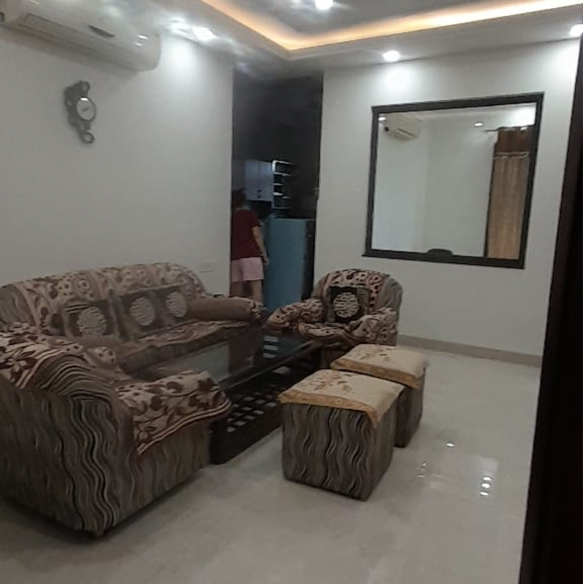 3.5 BHK Builder Floor For Rent in Sector 23