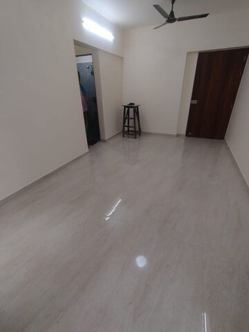 Room in 2 BHK Apartment at Chaitanya Anand Lunkhod CHSL, Andheri West – for Rent