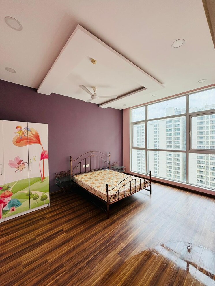 Bedroom, lodha-bellezza-sky-villas 3 Bedroom 3500 Sq.Ft. Apartment In Kukatpally Hyderabad 8988293