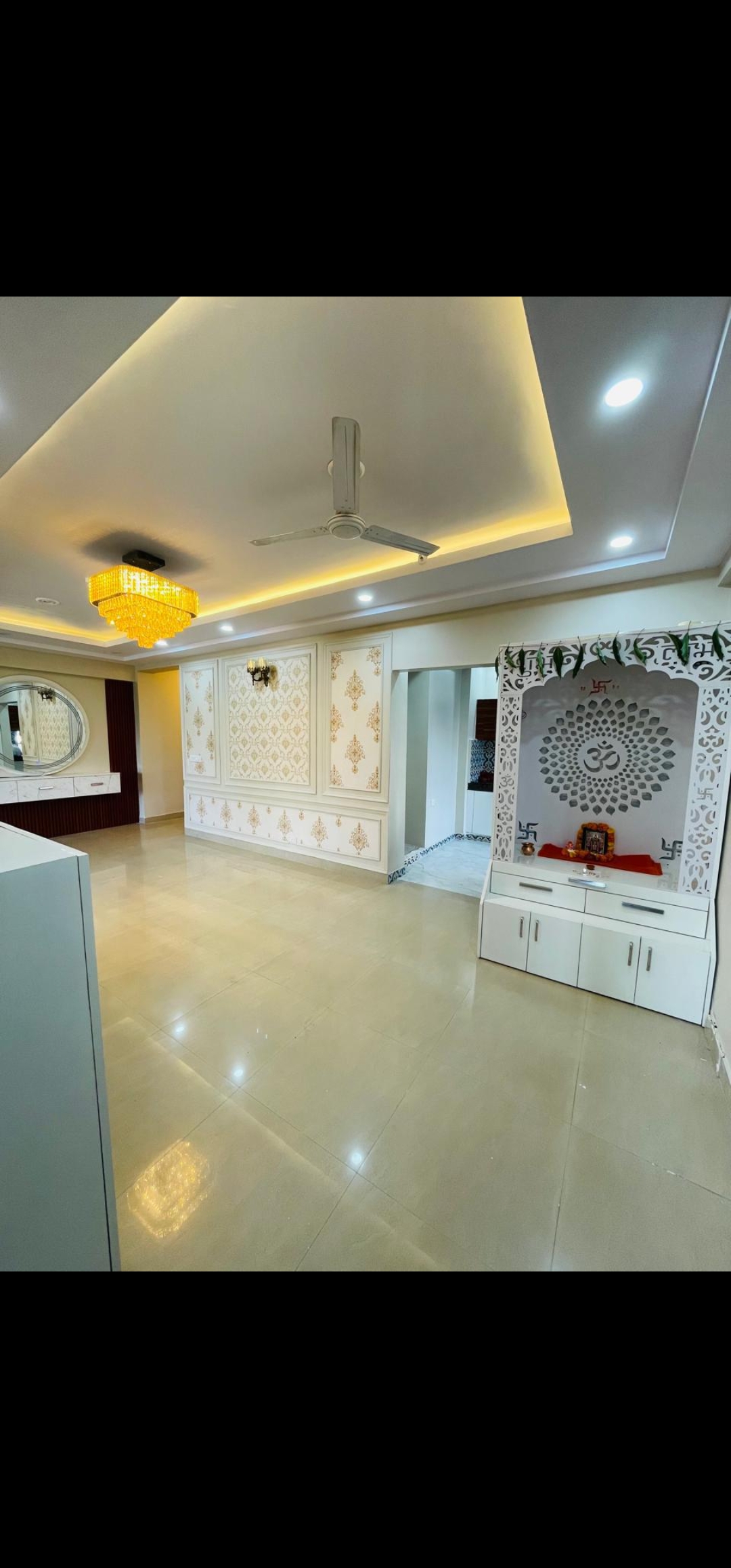 4 BHK + Servant Room 2535 Sq.Ft. Builder Floor in BPTP Amstoria