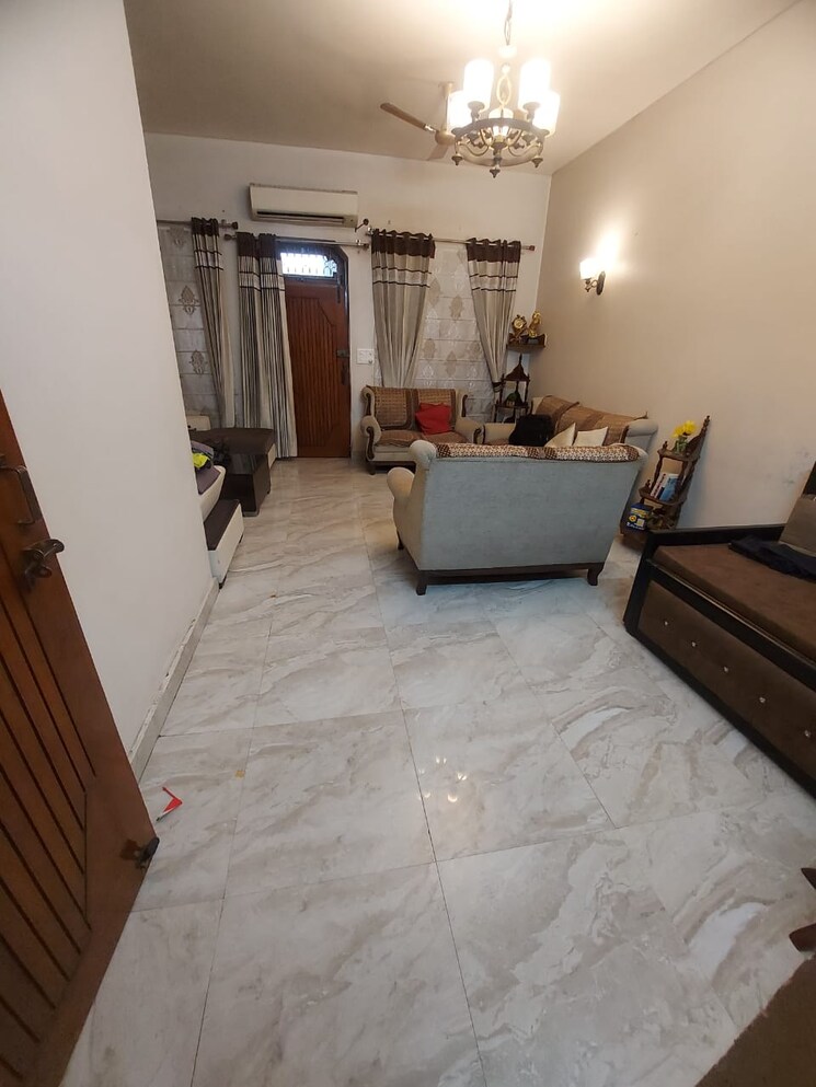 Bedroom, koyal-enclave 6 Bedroom 1800 Sq.Ft. Villa In Shastri Nagar Meerut 8988317