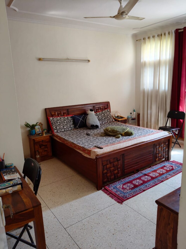 Bedroom, unitech-arcadia 3 Bedroom 1500 Sq.Ft. Builder Floor In South City 2 Gurgaon 8988330