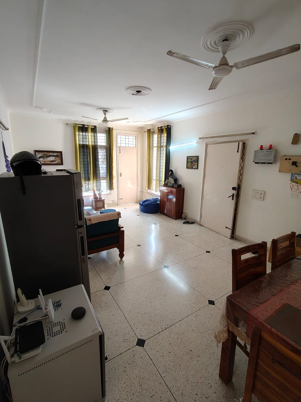 3 BHK 1500 Sq.Ft. Builder Floor in Unitech Arcadia