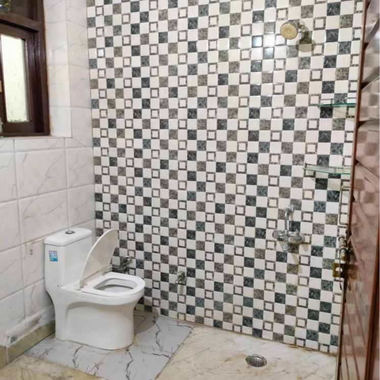 Bathroom, sector 23 2.5 Bedroom 1200 Sq.Ft. Villa In Sector 23 Gurgaon 8988368