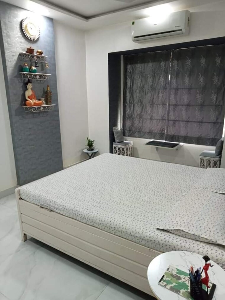 Bedroom, satellite-garden 1 Bedroom 550 Sq.Ft. Apartment In Goregaon East Mumbai 8988357