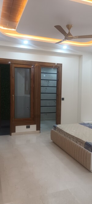 Bedroom in 3 BHK Builder Floor at Vaishali Sector 9 – for Sale