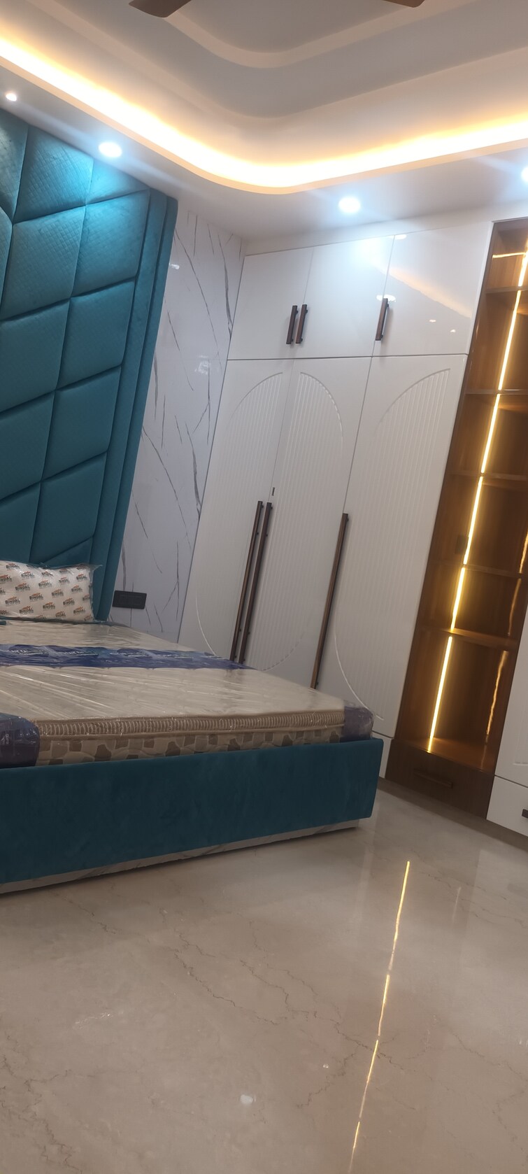 Cover Image, vaishali sector 9 3 Bedroom 1450 Sq.Ft. Builder Floor In Vaishali Sector 9 Ghaziabad 8988374