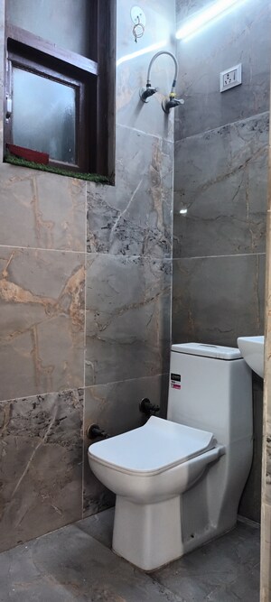 Bathroom in 3 BHK Builder Floor at Vaishali Sector 9 – for Sale