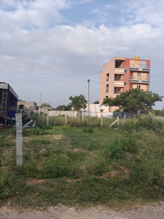Plot For Sale in Bagalur Rd
