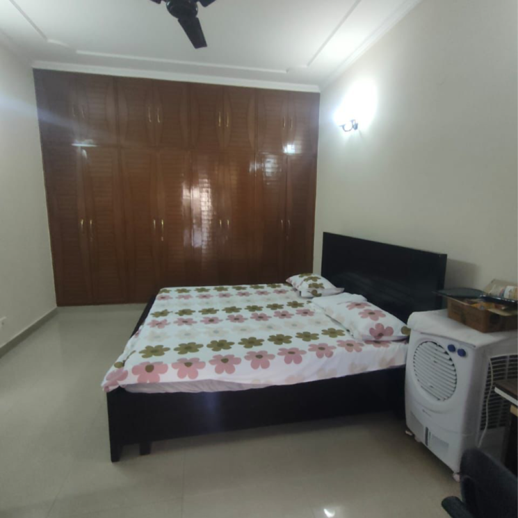 Bedroom, sector 23 2.5 Bedroom 1200 Sq.Ft. Villa In Sector 23 Gurgaon 8988404