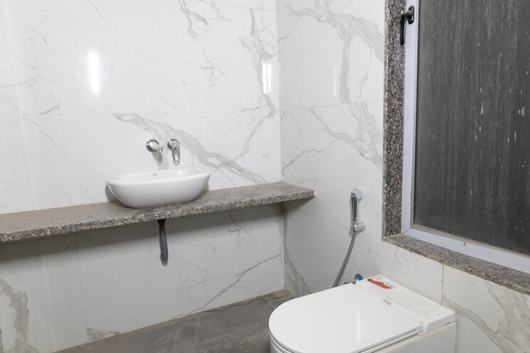 Attached Bathroom, mulund west 3 Bedroom 859 Sq.Ft. Apartment In Mulund West Mumbai 8988379