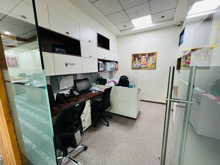 Team Area, akshar-business-park Commercial Office Space 2250 Sq.Ft. In Vashi Sector 19f Navi Mumbai 8988396