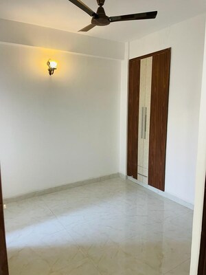 Room in 4 BHK Apartment at SCC Blossom, Raj Nagar Extension – for Sale
