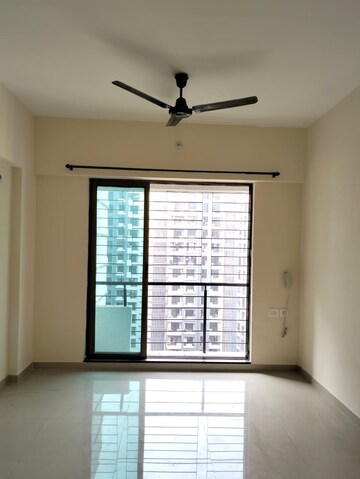 Room in 1 BHK Apartment at Bhoomi Acropolis, Virar West – for Sale