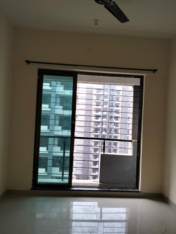 Room in 1 BHK Apartment at Bhoomi Acropolis, Virar West – for Sale