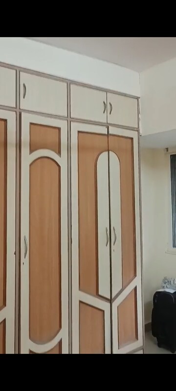  2 BHK Apartment at Blue Star Apartment, Andheri West – for Rent