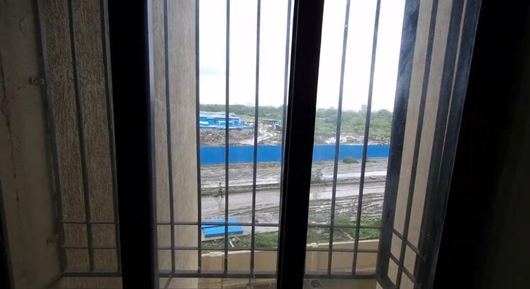 Room, dosti-west-county-phase-4-dosti-pine 1 Bedroom 400 Sq.Ft. Apartment In Balkum Pada Thane 8988450