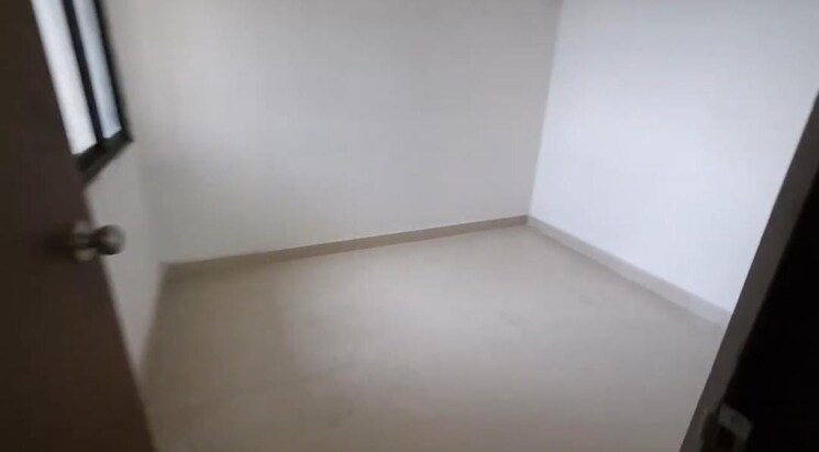 Room, dosti-west-county-phase-4-dosti-pine 1 Bedroom 400 Sq.Ft. Apartment In Balkum Pada Thane 8988450