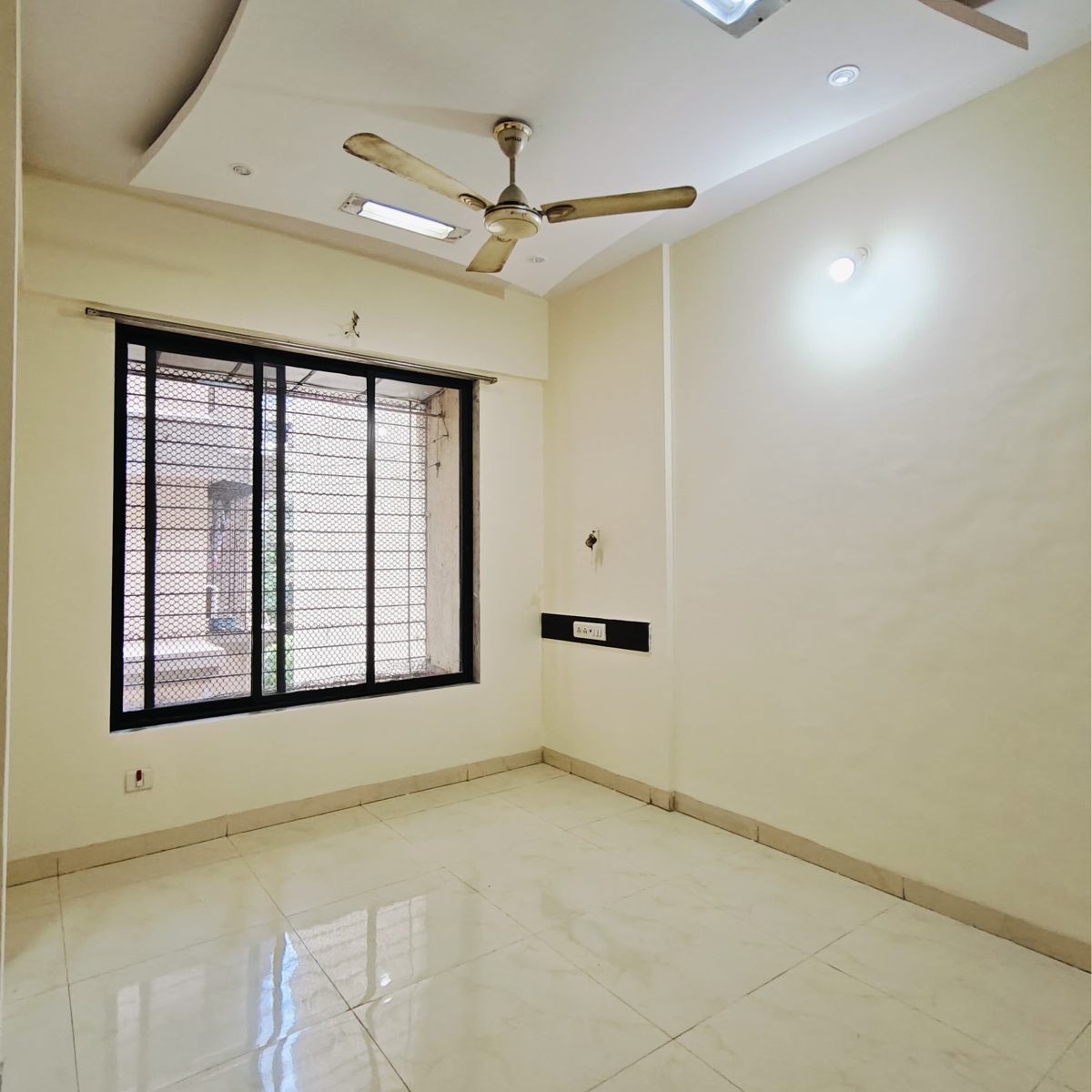 1 BHK + Pooja Room 435 Sq.Ft. Apartment in Sukh sagar CHS Tilak Nagar