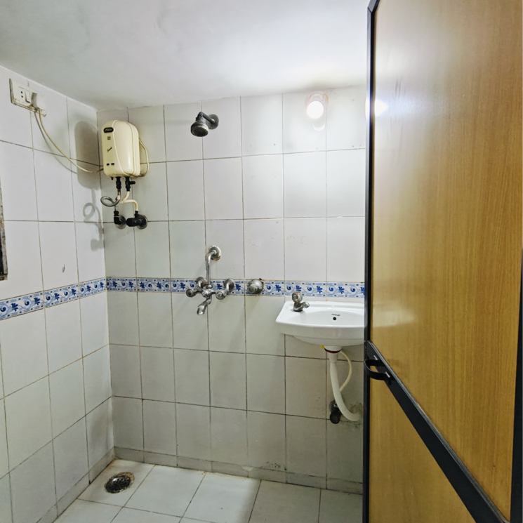 Bathroom, sukh-sagar-chs-tilak-nagar 1 Bedroom 435 Sq.Ft. Apartment In Tilak Nagar Mumbai 8988447