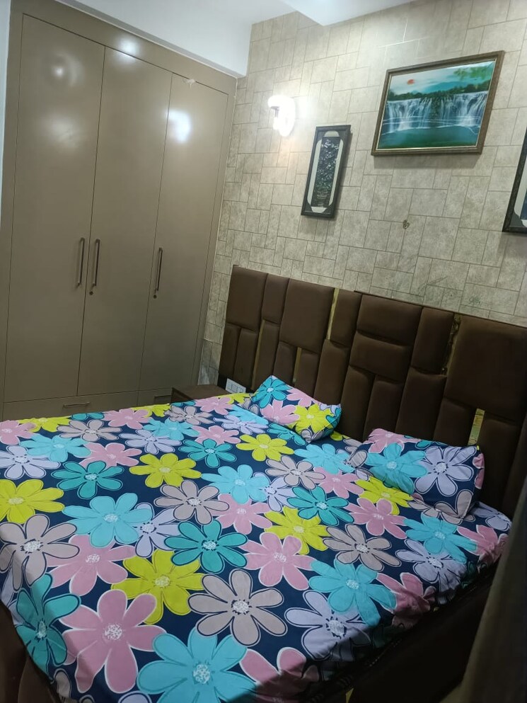 Bedroom, shiva-motia-huys 3 Bedroom 1782 Sq.Ft. Apartment In Pir Machalla Zirakpur 8988479