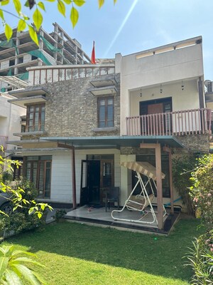 5 BHK Villa – Exterior View View at Science City - for Sale