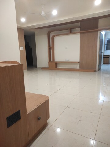 Kitchen in 3 BHK Builder Floor at Rmv 2nd Stage – for Rent