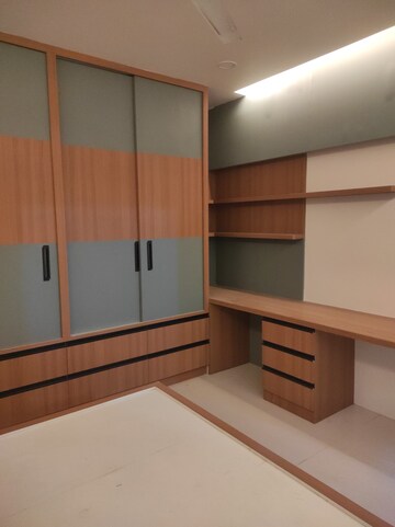 Furnished Amenities in 3 BHK Builder Floor at Rmv 2nd Stage – for Rent