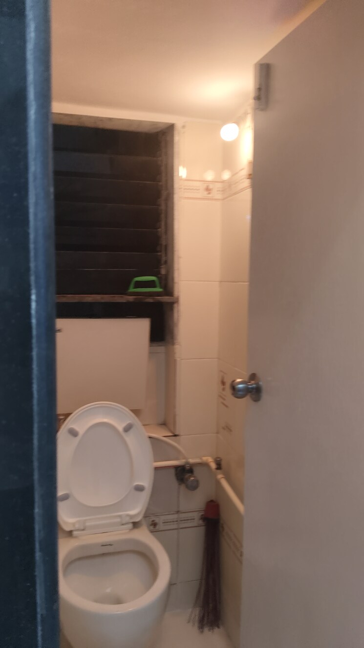 Master Bedroom, om-elegance 1 Bedroom 600 Sq.Ft. Apartment In Malad West Mumbai 8988556