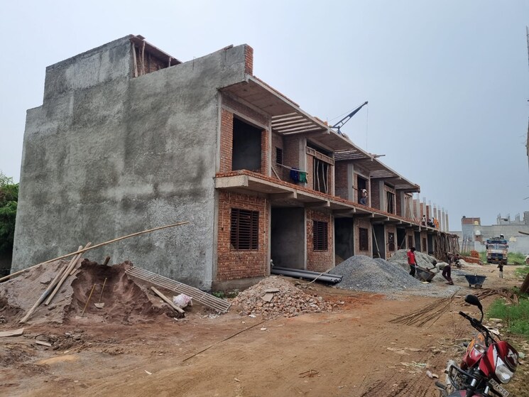 Exterior View, sector 16b greater noida 3 Bedroom 2200 Sq.Ft. Villa In Sector 16b Greater Noida Greater Noida 8988578