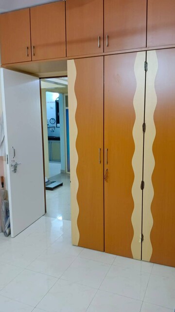 Room in 2 BHK Apartment at Shanti Lifespaces, Nalasopara East – for Sale