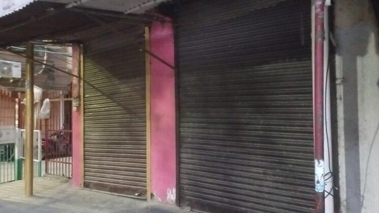 Bathroom, rohini Commercial Shop 100 Sq.Ft. In Rohini Delhi 8988575